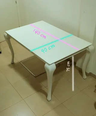 Mesa comedor extensible patas cabriolet