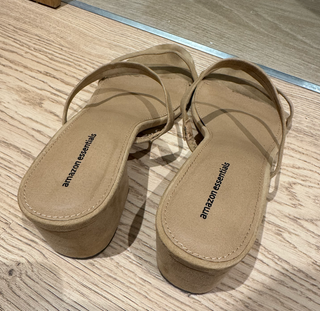 Sandalias de tacón Amazon Essentials beige