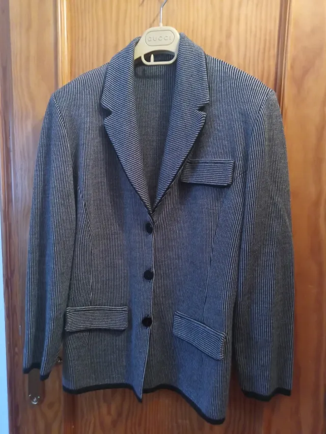 Chaqueta blazer ó americana de punto T.46
