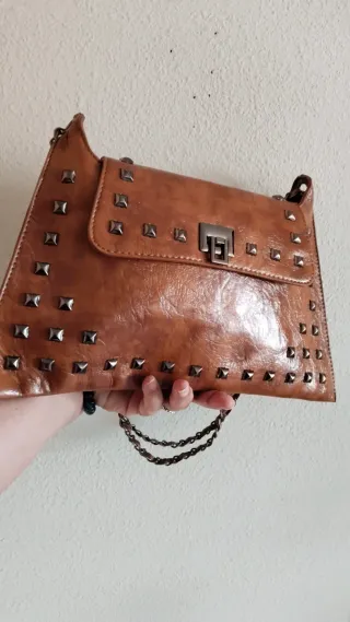 Bolso Vintage Marrón con Remaches