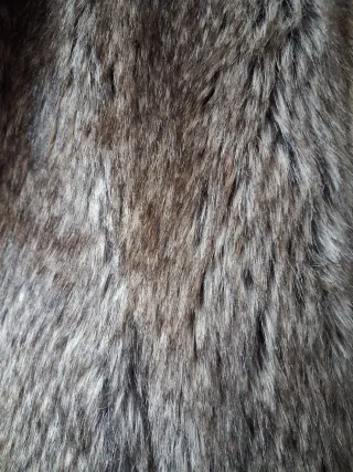 Chaleco de Piel Sintética Berhka, Lince Marrón Gri