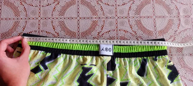 Pantalón Corto Jordan Amarillo y Negro