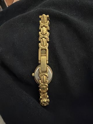 Reloj de pulsera Empress dorado para mujer