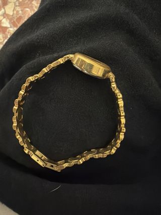 Reloj de pulsera Empress dorado para mujer