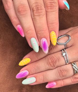 Manicura profesional en Málaga – Artemis Studio 