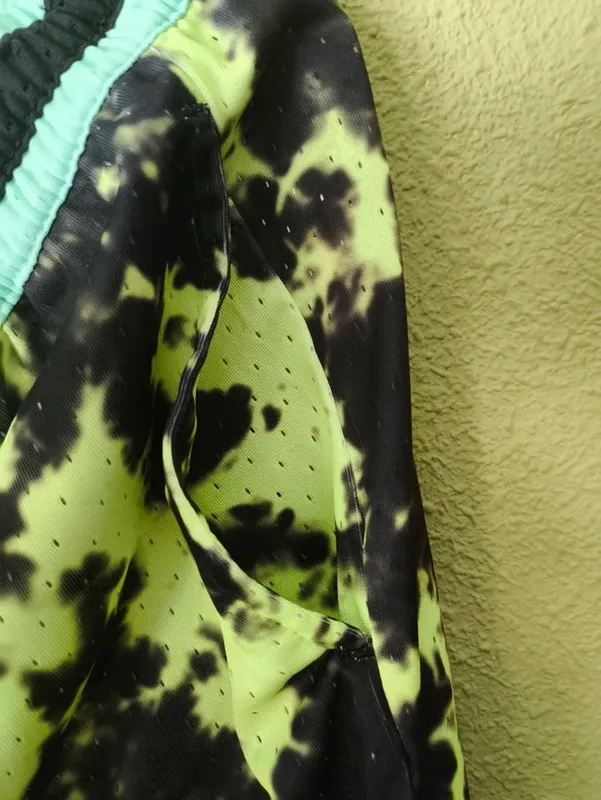 Pantalón Negro amarillo Jordan camuflaje
