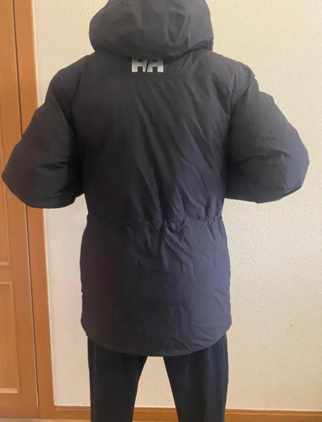 Abrigo Helly Hansen Talla L Negro