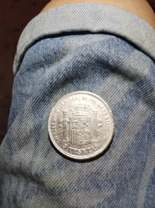 Moneda 5 Pesetas replica 1871