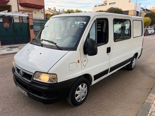 SE ALQUILA FURGONETA DESDE 70€ EL DIA!! 6 PLAZAS!!