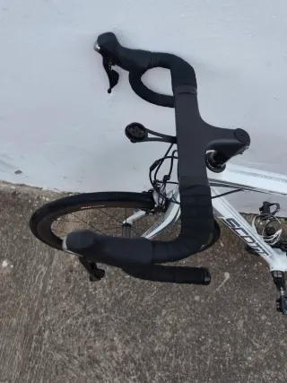 Bicicleta Scott de carretera