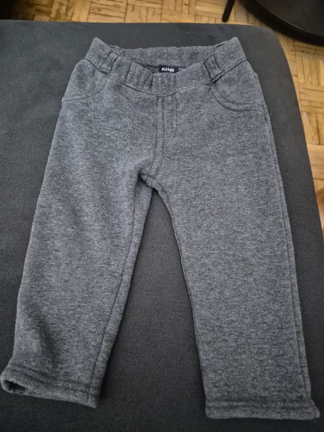 Pantalón Kiabi gris 18 meses