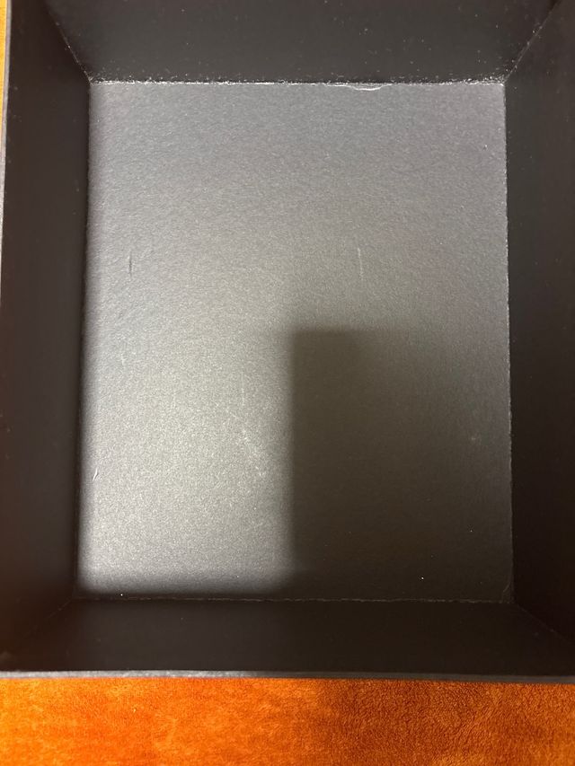 Caja Saint Laurent Paris Negra