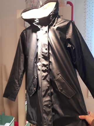 Chubasquero ONLY azul marino con borreguito