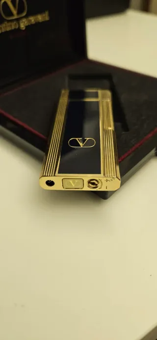Accendino vintage Valentino Garavani