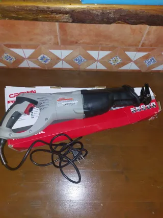 Sierra de sable Crown