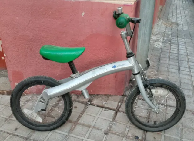 Bicicleta sin pedales
