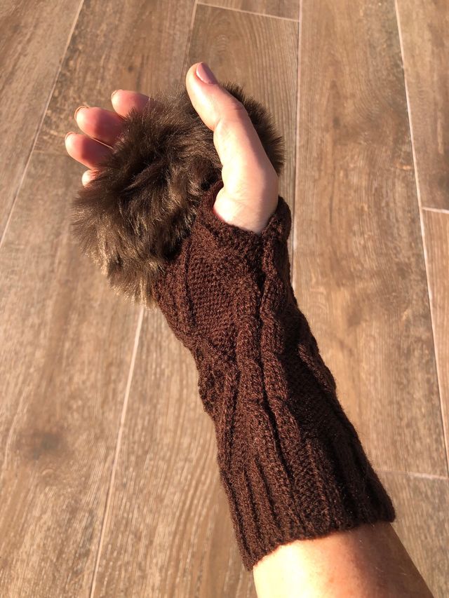 Mitones de punto con pelo