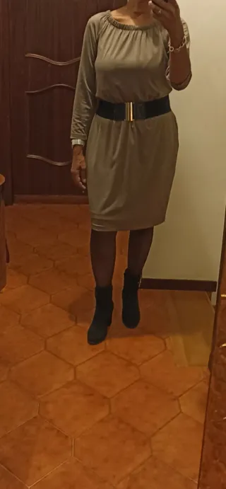 Abito casual beige tortora al ginocchio manica 3/4