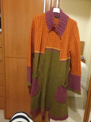 Chaqueta larga tejida