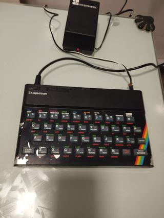 Ordenador Sinclair ZX Spectrum + Juegos