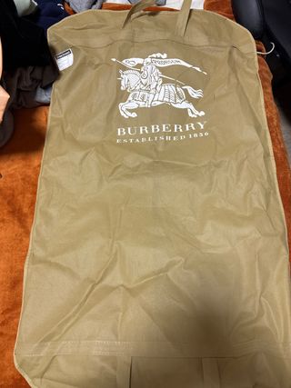 Funda guardarropa Burberry Beige