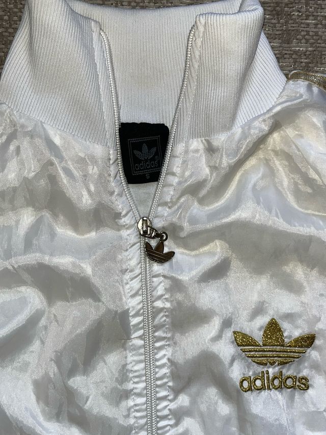 Chaqueta Adidas Vintage Blanca y Dorada