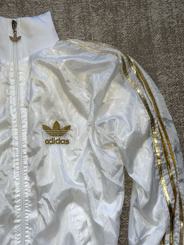 Chaqueta Adidas Vintage Blanca y Dorada