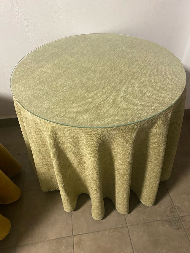 Mesa camilla redonda con cristal y enagua