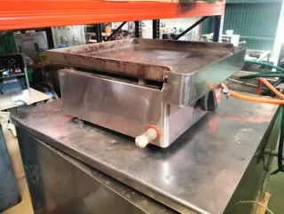 Plancha de gas profesional