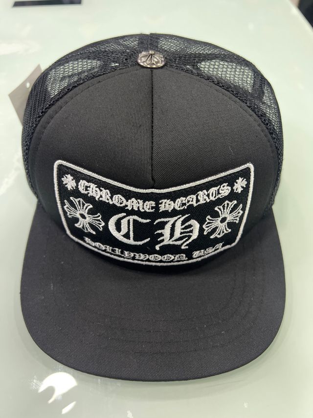 Gorra Trucker Negra Chrome Hearts
