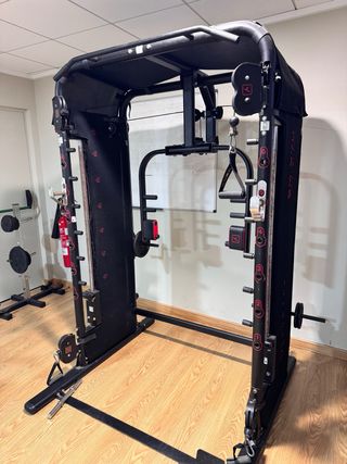 Máquina multifuerza profesional tipo Smith