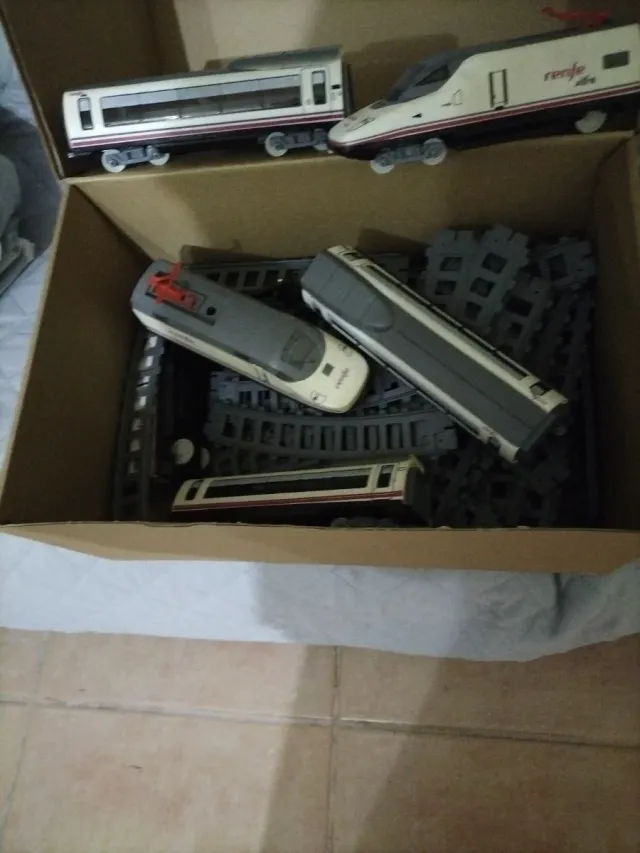 Tren Renfe 5 vagones