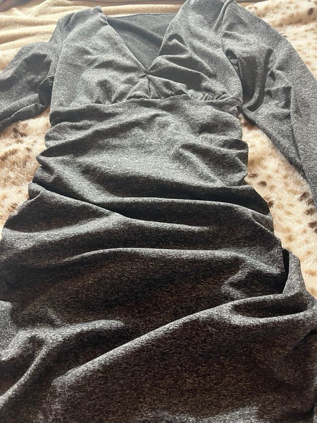 Vestido gris manga larga