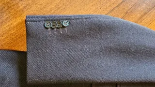 Cappotto Henry Cotton's con gilet interno.