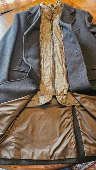 Cappotto Henry Cotton's con gilet interno.