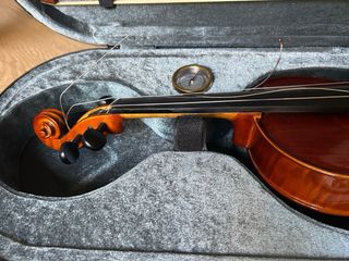 Viola Stentor 14”, con cuerdas de repuesto