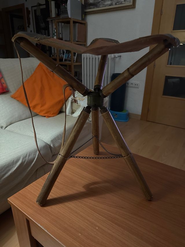 Silla plegable cuero y madera