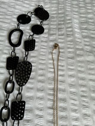 Lote collares plata y negro + bolsita