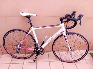 Bicicleta de carretera Trek