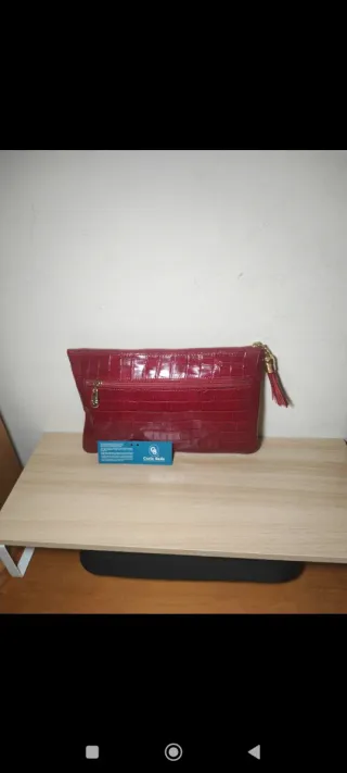 Cartera de mano Carla Sade piel roja