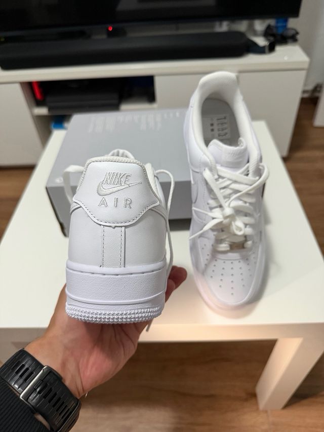 Nike Air Force 1 '07 Blancas