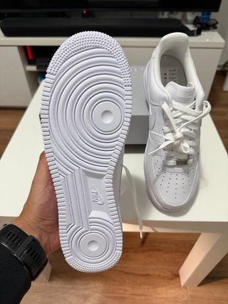 Nike Air Force 1 '07 Blancas