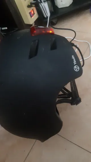 Casco patinete eléctrico