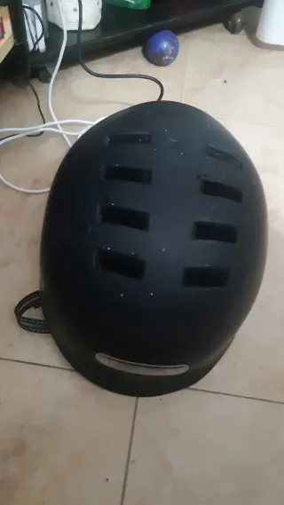 Casco patinete eléctrico