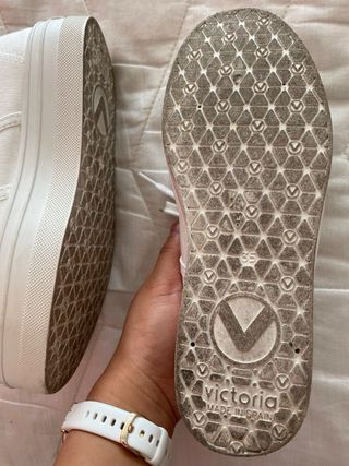 Bambas Victoria Blancas Talla 35.