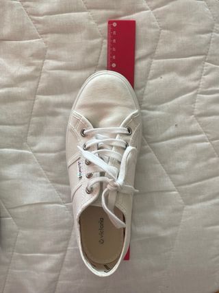 Bambas Victoria Blancas Talla 35.