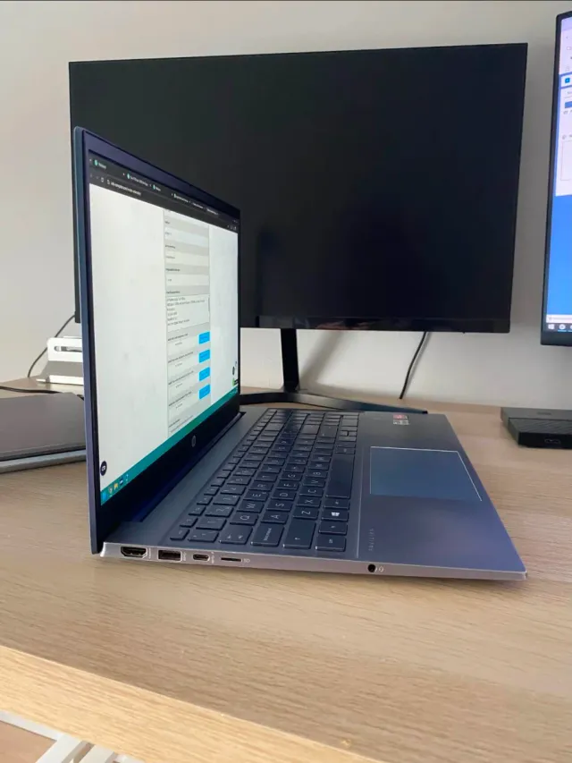 HP Pavilion 15 (come nuovo)