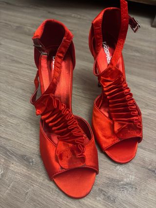 Zapatos Dospies Raso Rojo Fiesta