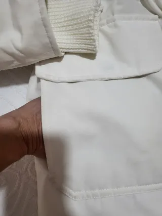 Anorak Calvin Klein Jeans Beige con Capucha