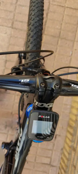 Bicicleta Giant Montaña Negra